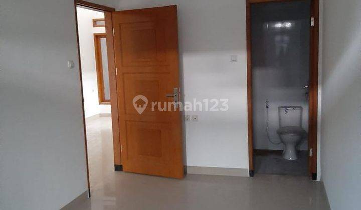 Dijual Atau Disewakan Rumah 2 Lantai Sayap Turangga 1