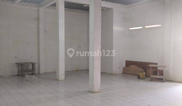 Dijual Rumah Siap Huni 3 Lantai di Batununggal 2