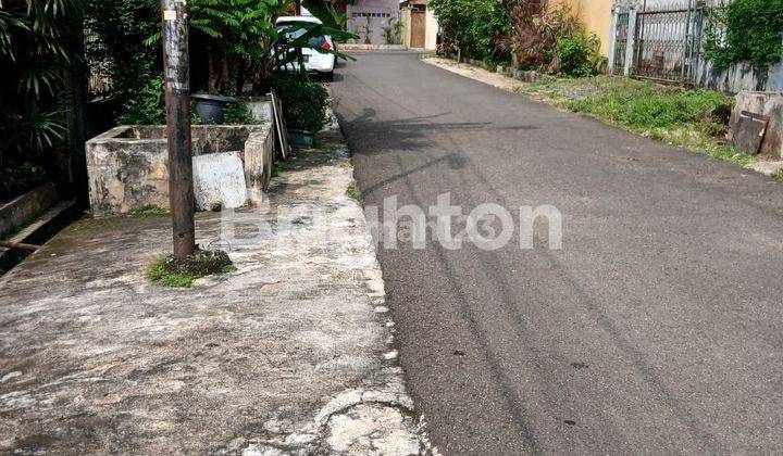 Rumah Rapi komplek PU lebakbulus 2