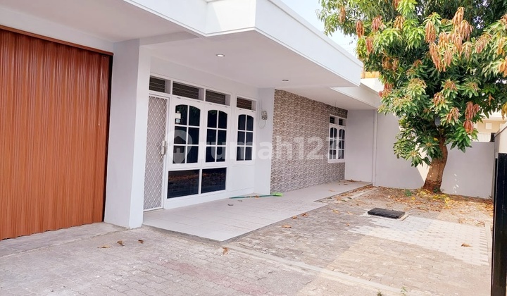 Rumah Terawat Perum Pondok Indraprasta, Brotojoyo, Semarang 2