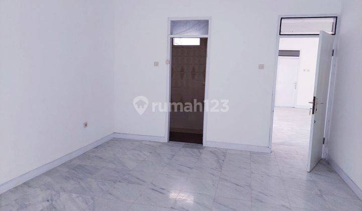 Rumah Terawat Perum Pondok Indraprasta, Brotojoyo, Semarang 4