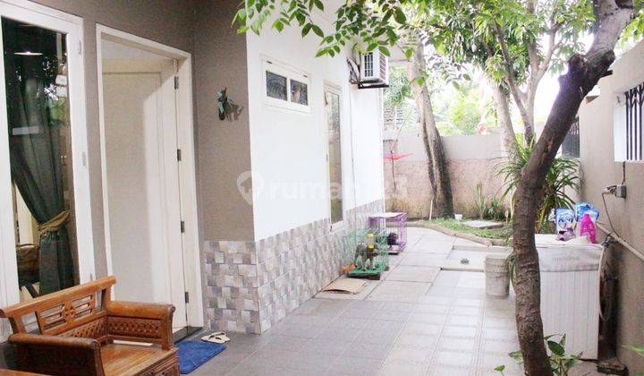 Rumah Cantik Tengah Kota Perum Pondok Indraprasta, Brotojoyo, Semarang 2