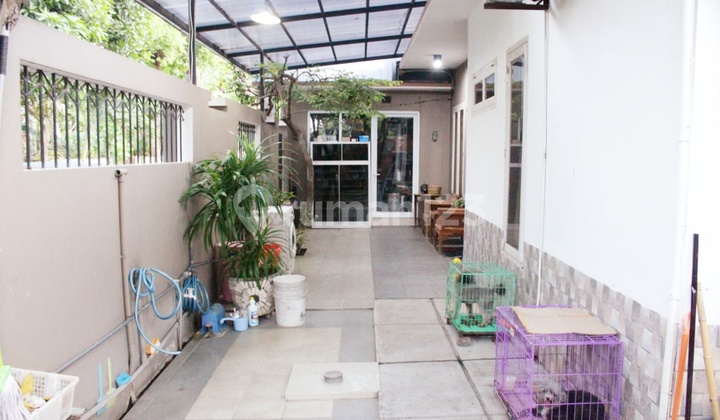 Rumah Cantik Tengah Kota Perum Pondok Indraprasta, Brotojoyo, Semarang 3