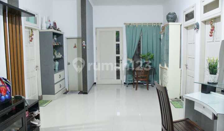 Rumah Cantik Tengah Kota Perum Pondok Indraprasta, Brotojoyo, Semarang 6