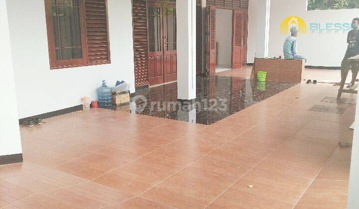 Rumah Terawat Perum Puri Anjasmoro Semarang Barat dkt Bandara 2