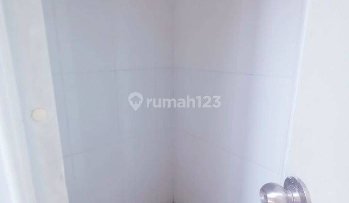 Rumah SHM Cluster Tengah Kota Paramount Village Manyaran Semarang 2