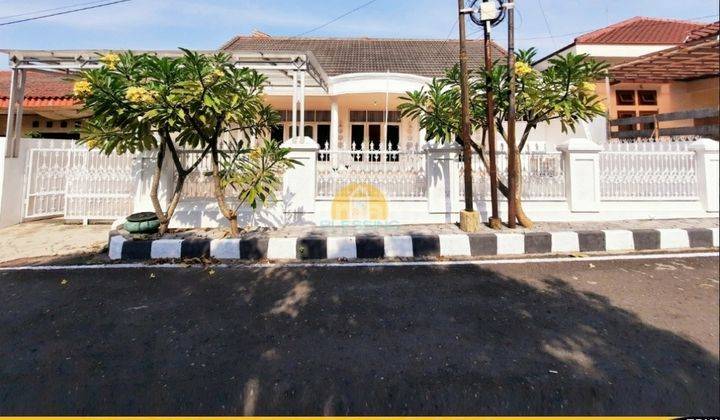 Rumah Luas Dkt Undip Perum Perwira Diponegoro Banyumanik Semarang