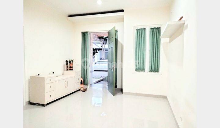 ruang tamu rumah shm cluster eksklusif gaia