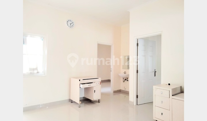 ruang keluarga rumah shm cluster eksklusif gaia
