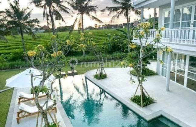 CANGGU, BRAND NEW VILLA MODERN GLASS HOUSE 1