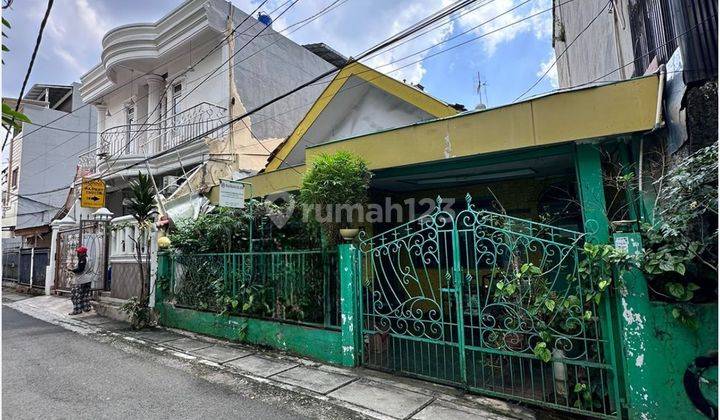 BENDUNGAN HILIR, RUMAH TUA HITUNG TANAH ROW JALAN LEBAR ONE GATE SYSTEM DEKAT BGT KE SUDIRMAN COCOK UNTUK KOST, JAKARTA PUSAT 1