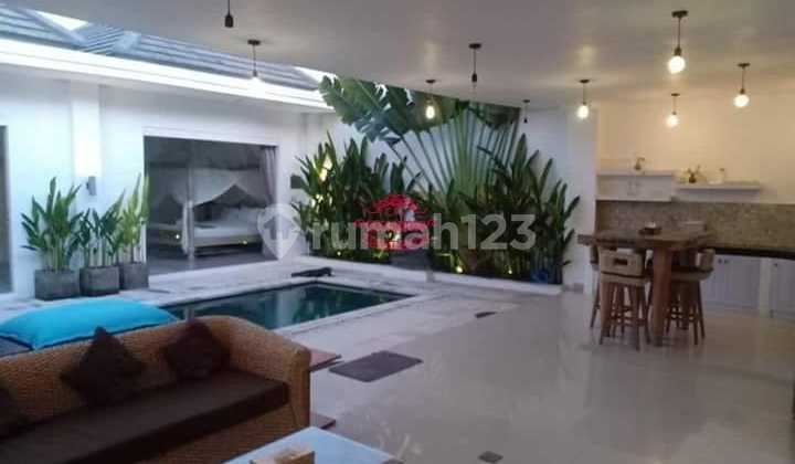Villa Jual Lokasi Kerobokan 2
