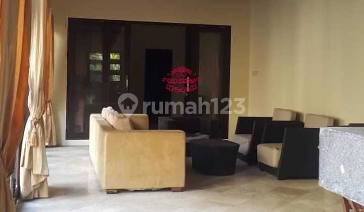 Villa Jual Lokasi Seminyak 2