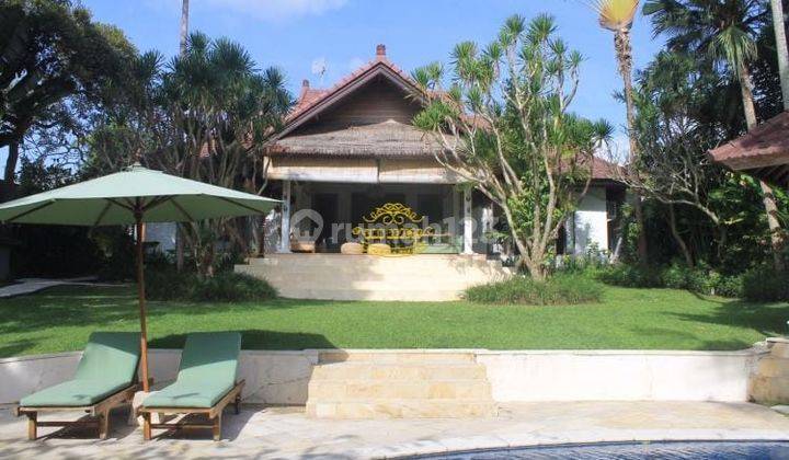 Villa Jual Lokasi Pererenan 2