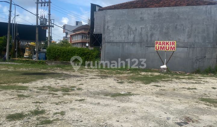 Land for Sale Dewi Sri Location