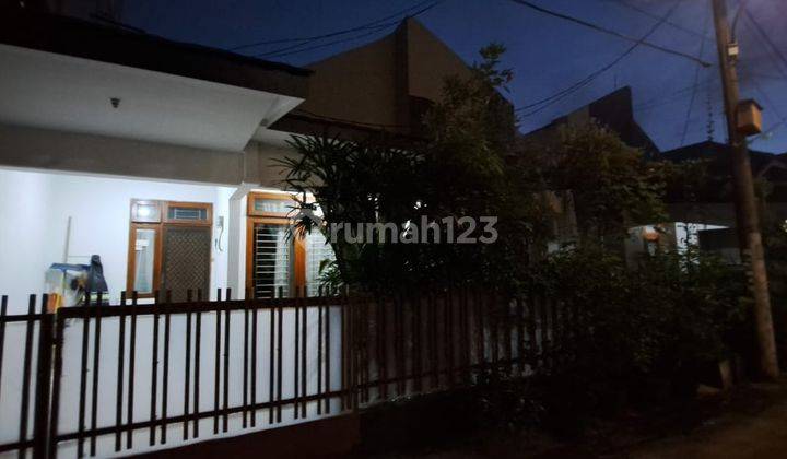 Rumah Green Ville Full Furnished, Kebun Jeruk, Jakarta Barat 4