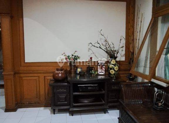 Rumah Green Ville Full Furnished, Kebun Jeruk, Jakarta Barat 12