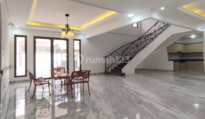 Dijual Rumah Modern House Harga Murah, Parkir Luas Area Cilandak 2