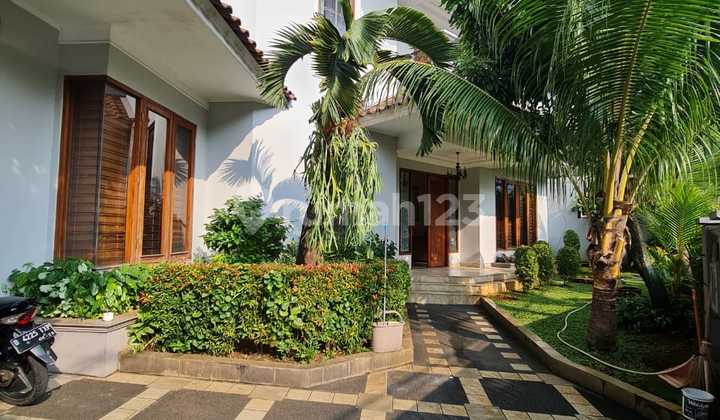 Dijual Rumah Classic 2 Lantai Area Niaga Hijau, Pondok Indah Dijual Rumah Classic 2 Lantai Area Niaga Hijau, Pondok Indah