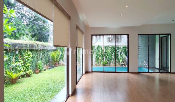 Disewakan Rumah Mewah Modern Minimalis Ada Rooftop Area Kemang, Siap Huni 2