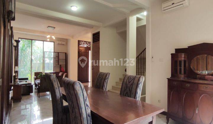 Disewakan Rumah Modern Minimalis Kondisi Siap Huni Area Kemang Selatan 2