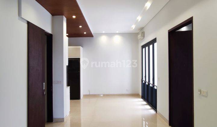 Dijual Town House Modern Minimalis Private Pool Lokasi Strategis Di Cilandak 2