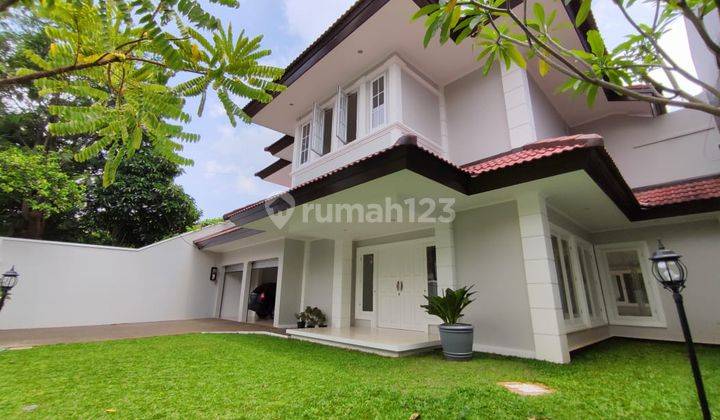 Disewakan Rumah Modern Minimalis Siap Huni Area Kemang Selatan 2