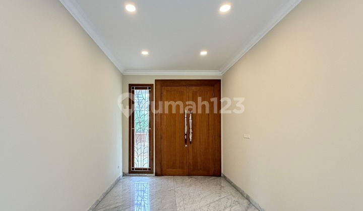 Disewakan Rumah Siap Huni bisa Utk Silent Office Lokasi Senopati 2