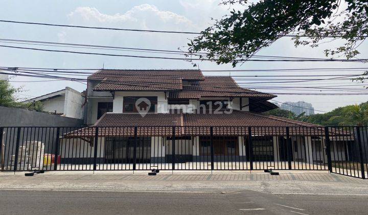 Disewakan Rumah Cocok Utk Kantor/Usaha Lokasi Strategis Harga Murah Di Cilandak 1