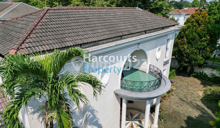 Disewakan Rumah Parkir Luas Cocok untuk Kantor/Sekolah Area Lebak Bulus Disewakan Rumah Parkir Luas Cocok untuk Kantor/Sekolah Area Lebak Bulus