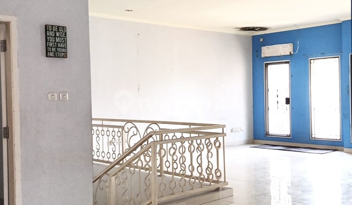 For Rent: House in a Strategic Senopati Location, Suitable for Office/Clinic 2