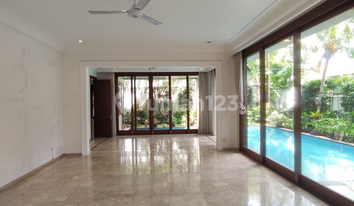 For Rent: Modern Tropical House Ready to Occupy in Kemang Area 2