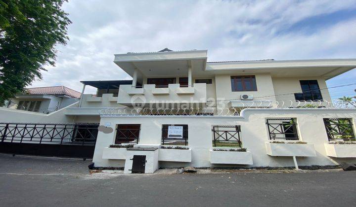 Disewakan Rumah Bisa Untuk Kantor, Lokasi Strategis Harga Murah Area Pejaten Barat 1