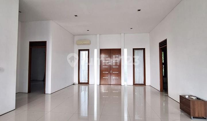 Disewakan Rumah Utk Hunian Modern Minimalis Area Cilandak 2
