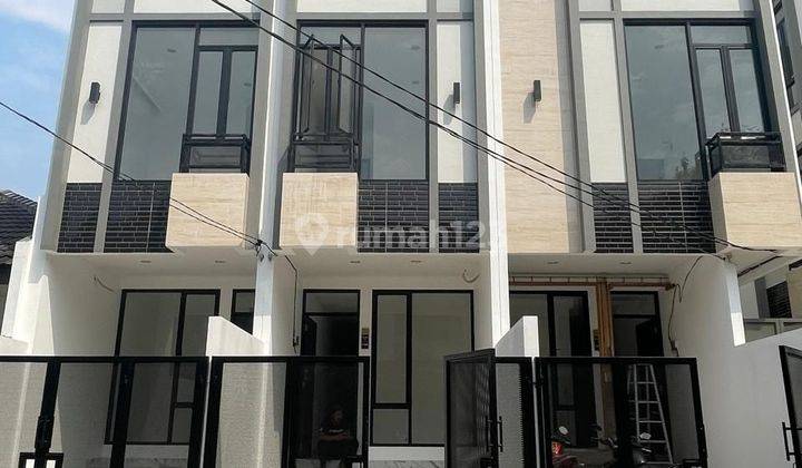 Rumah baru minimalis di jakarta barat 1