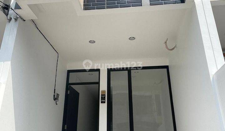 Rumah baru minimalis di jakarta barat 2