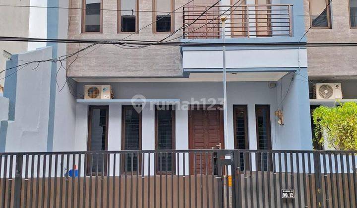 Rumah sewa bagus siap huni di duri kepa jakarta barat 1