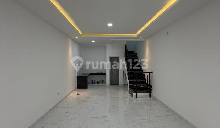 Rumah Baru di Duri Kepa Jalarta Barat 2