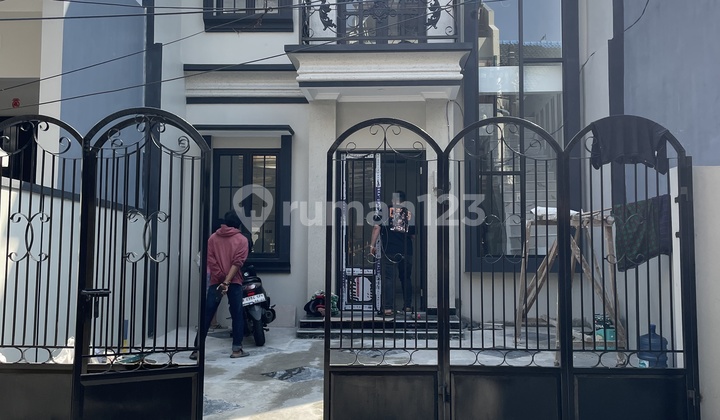 Rumah Baru Taman Ratu Jakarta Barat