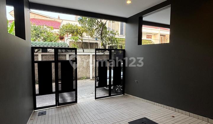 Beautiful House in Duri Kepa, West Jakarta - Nice House with SHM in Duri Kepa 2