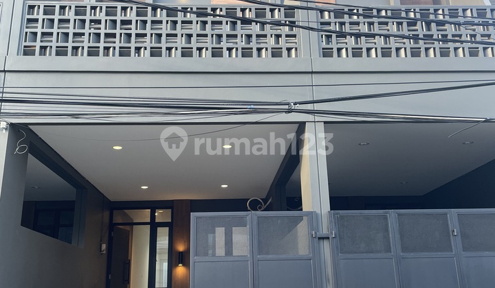 Rumah Cantik Di Duri Kepa Jakarta Barat 1