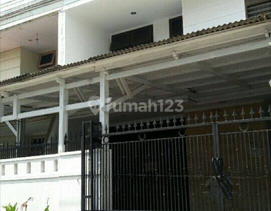 Rumah Second Terawat Di Taman Ratu Jakarta Barat 2 Lantai Rumah Bagus Shm 1