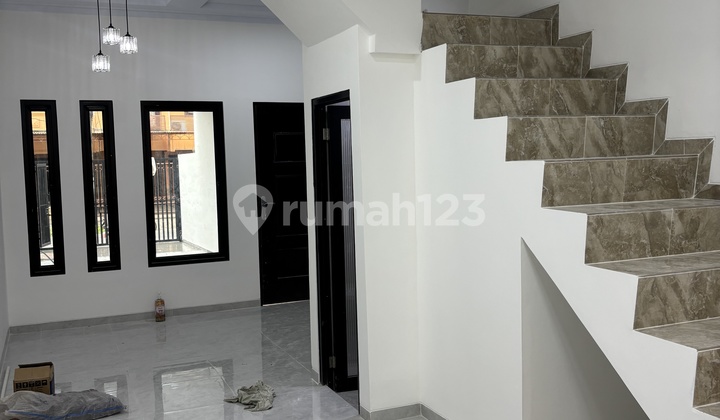 Rumah Baru Di Tanjung Duren Jakarta Barat 2