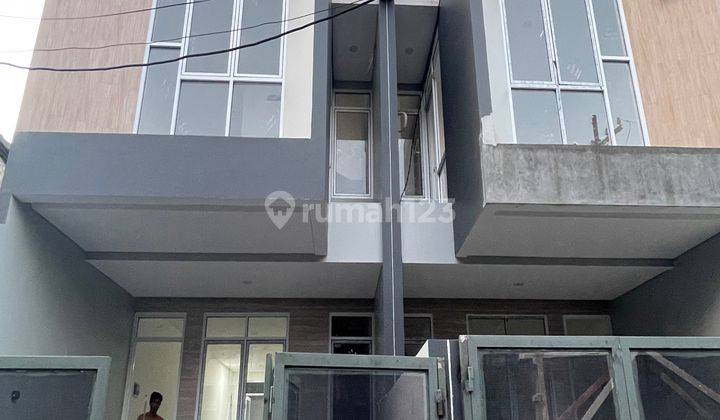 Rumah Baru Minimalis Di Duri Kepa Jakarta Barat 1