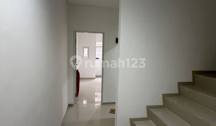 New Modern Minimalist House in Tanjung Duren, West Jakarta 2