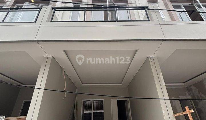 Rumah Baru.minimalis Di.tannung Duren.jakarta Barat 1