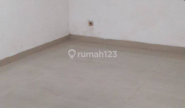 Rumah Second Terawat Di Taman Ratu Jakarta Barat 2 Lantai Rumah Bagus Shm 2