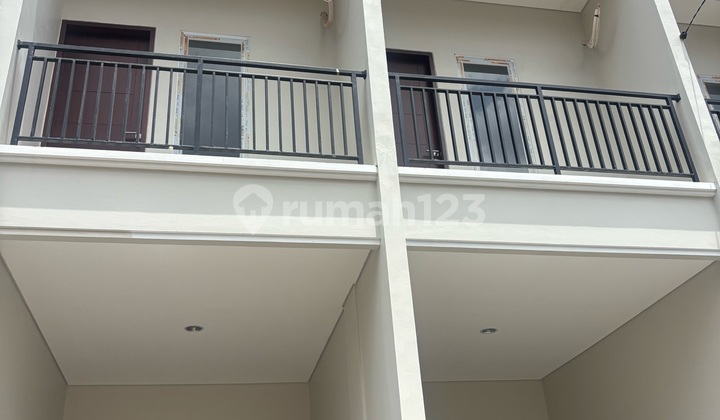Rumah Baru Minimalis Duri Kepa Jakarta Barat