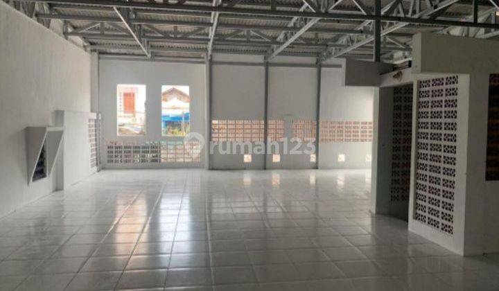 Rumah 2 lantai, cocok untuk konveksi 1