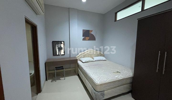 Kos Full , Jual , Dekat Grand Indonesia , Dekat Plaza Indonesia , 3 Lantai , 26 Kamar , Full , Harga Per Kamar, 3 Jutaan- 4 Jutaan , Bagus , Bersih , Terawat, Kos Full , Jual , Dekat Grand Indonesia , Dekat Plaza Indonesia , 3 Lantai , 26 Kamar , Full , Harga Per Kamar, 3 Jutaan- 4 Jutaan , Bagus , Bersih , Terawat,